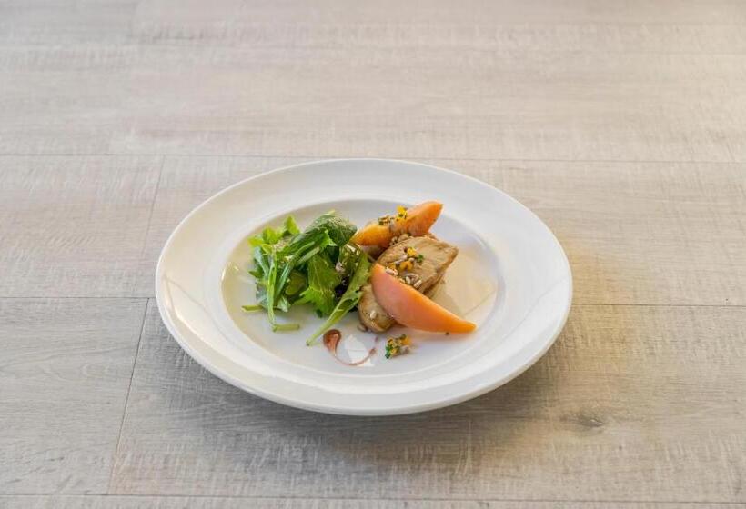 Отель Hôtel Les Corallines – Thalasso & Spa