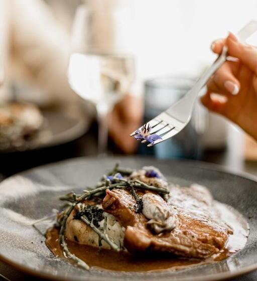 Отель Hôtel Les Corallines – Thalasso & Spa