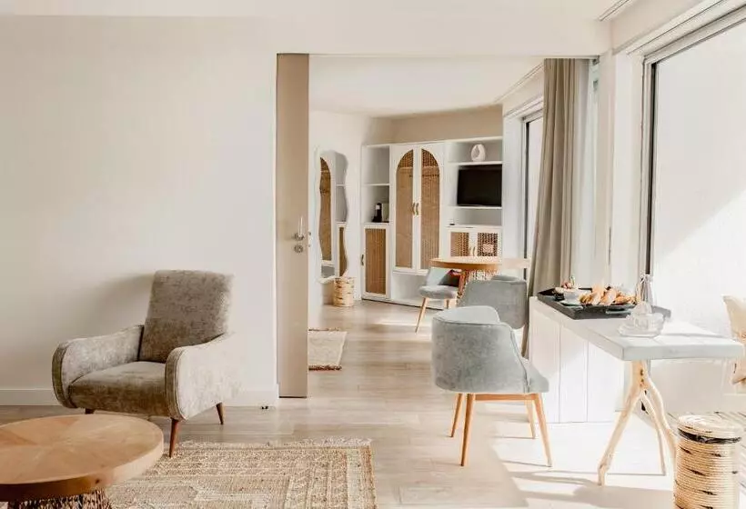 ホテル Hôtel Les Corallines – Thalasso & Spa