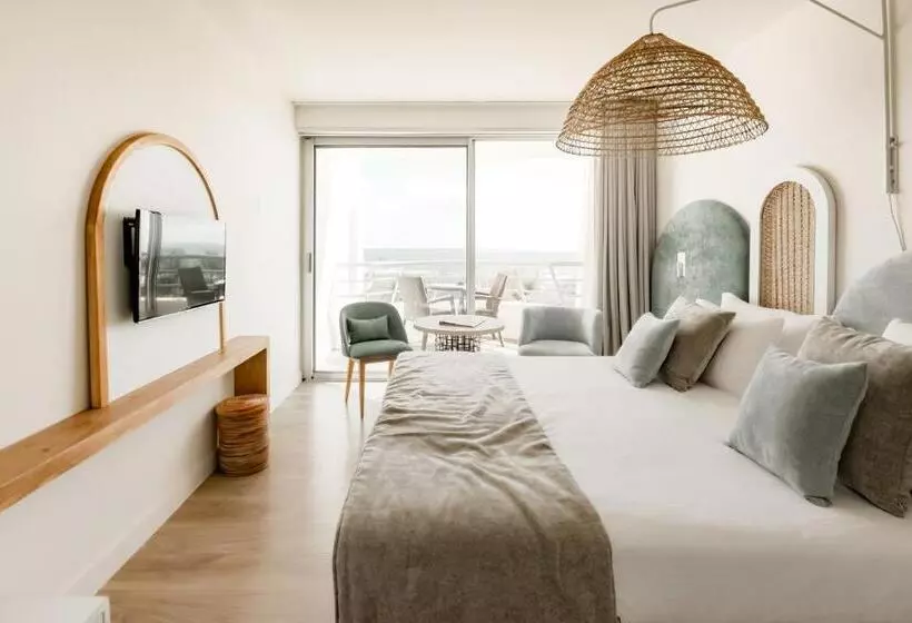 ホテル Hôtel Les Corallines – Thalasso & Spa