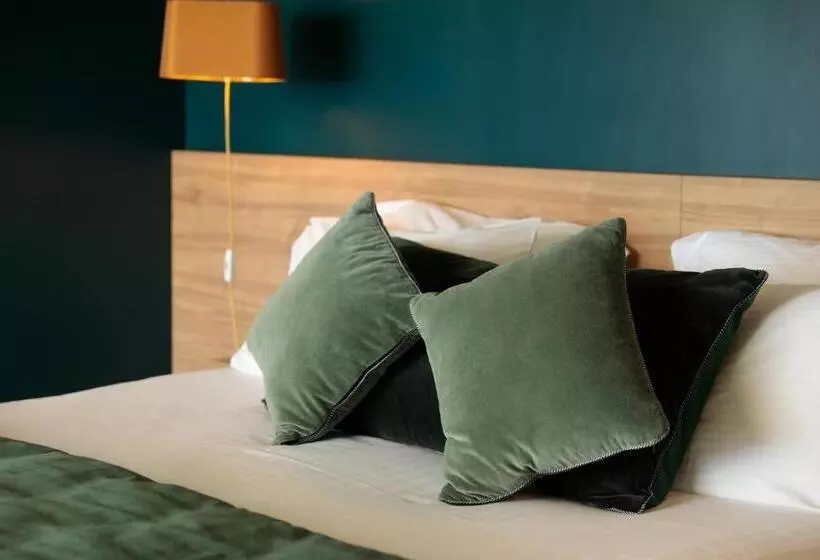 ホテル Hôtel Les Corallines – Thalasso & Spa