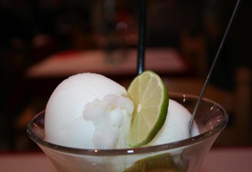 호텔 Hôtel Les Italiens