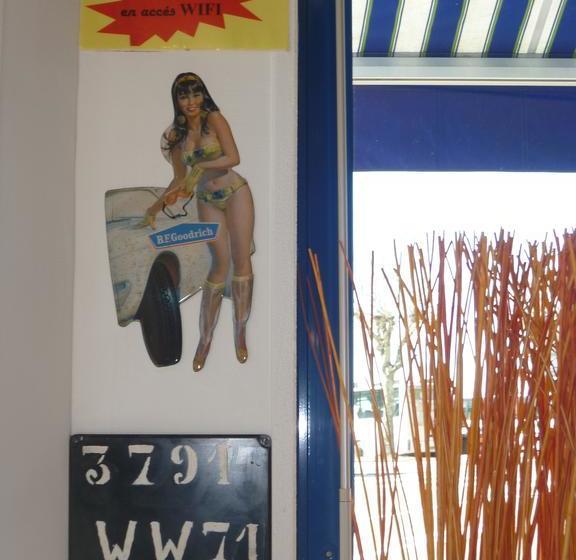 فندق Hôtel Rond Point