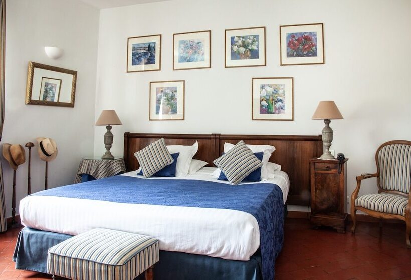 فندق Le Clos Du Buis