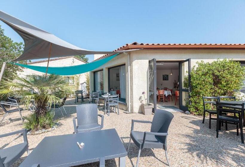 فندق Le Heron Cendre