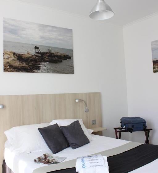 فندق Le Heron Cendre