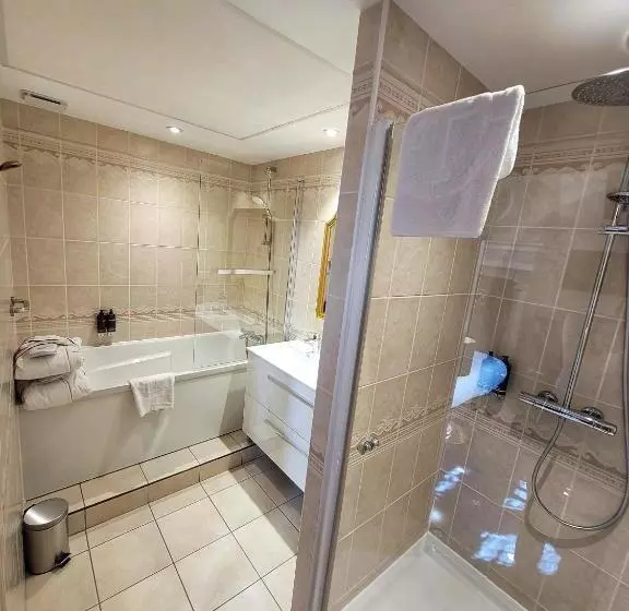 هتل Le Manoir Saint Thomas