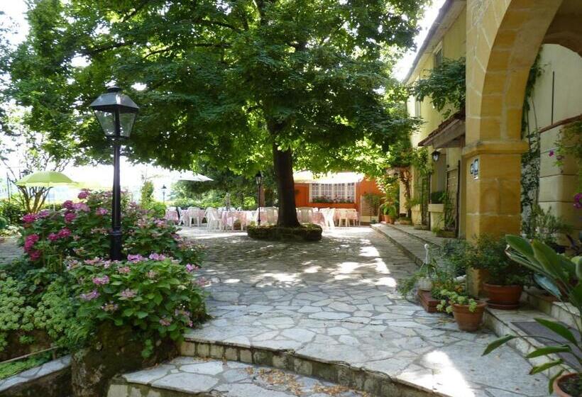 בית מלון כפרי Le Petit Chaperon Rouge