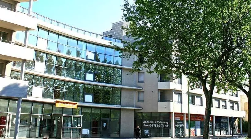 هتل Neoresid - Résidence Le Valencey