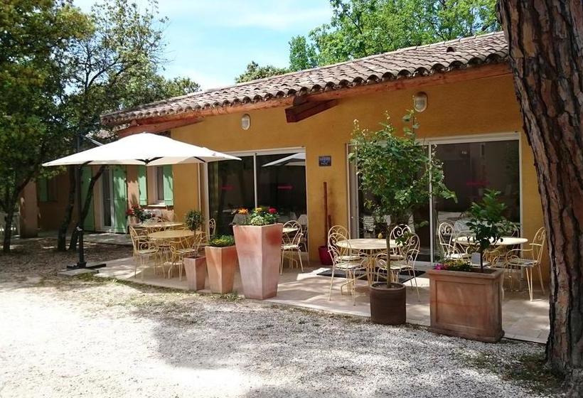 בית מלון כפרי Les Oliviers