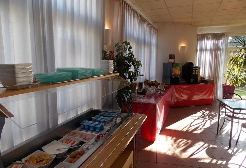 Отель Logis Hôtel Du Delta