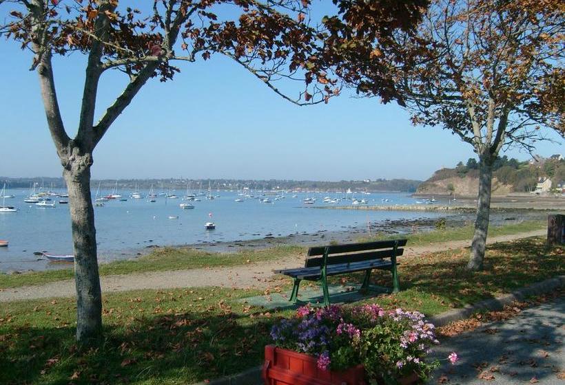 בית מלון כפרי Restaurant Du Commerce