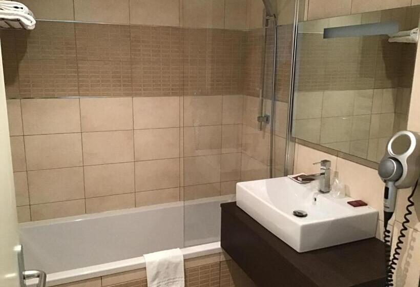 هتل Restaurant Elissaldia