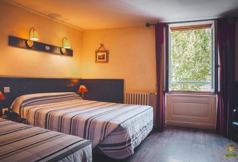 בית מלון כפרי The Liberty's