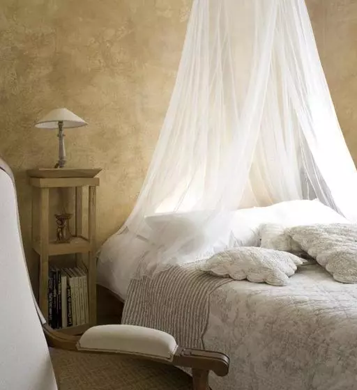 هتل Une Autre Maison