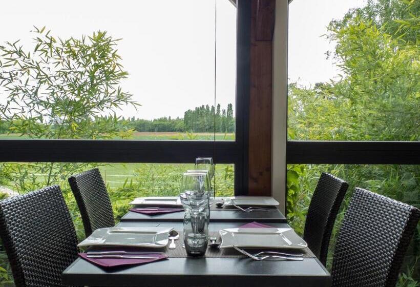 汽车旅馆  Logis Hôtel Restaurant La Vieille Ferme, Mâcon Nord