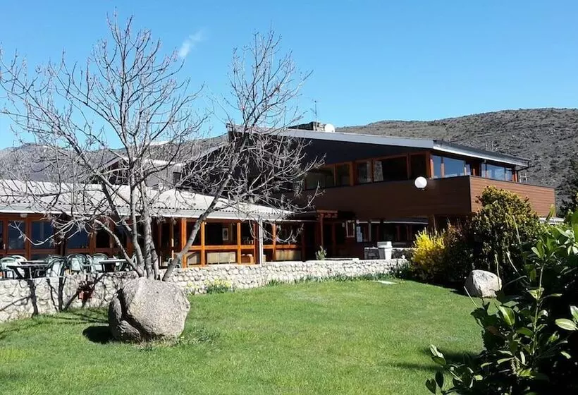 リゾートホテル Village Club Yravals