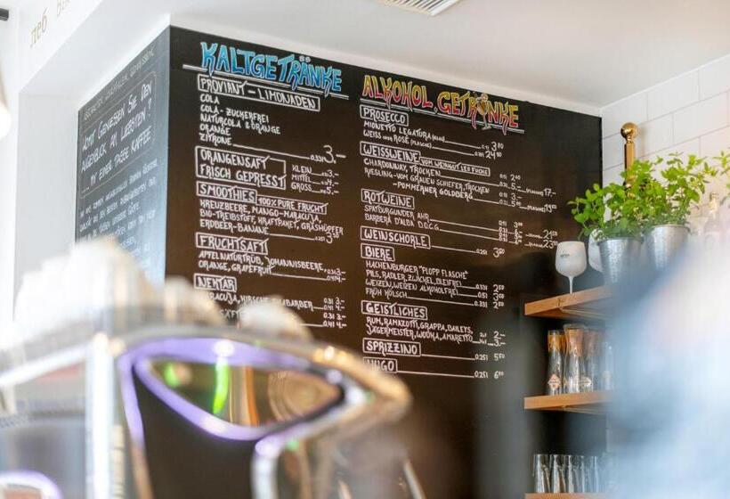 Altstadt Hotel & Café Koblenz