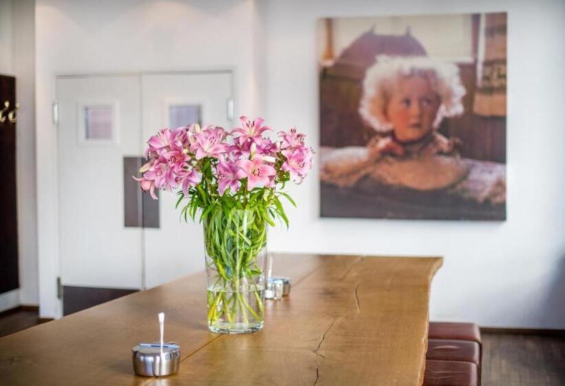 Altstadt Hotel & Café Koblenz