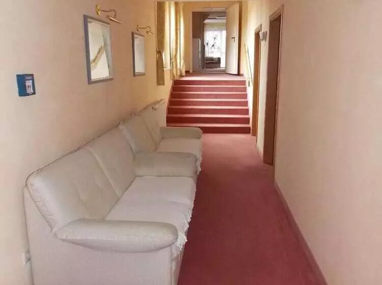 Gasthof Und Landhotel Zur Ausspanne