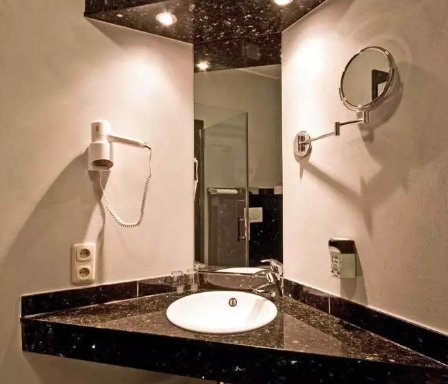 Haller Hotel Garni