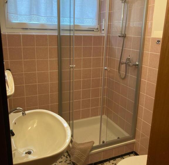 ホテル Bed & Breakfast Weisser Stein