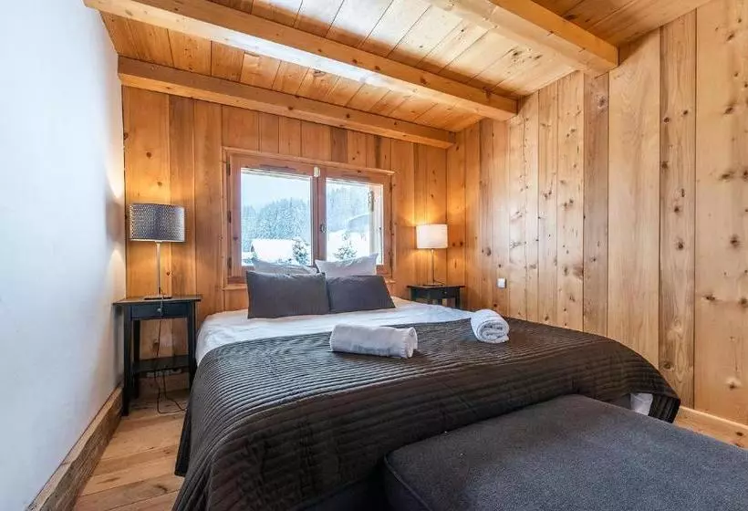 ホテル Chalet Alvine