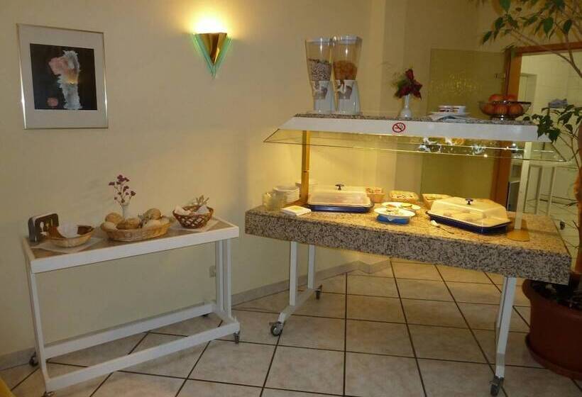 בית מלון כפרי Edelstein