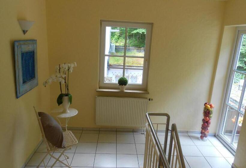 ホテル Garni Aich