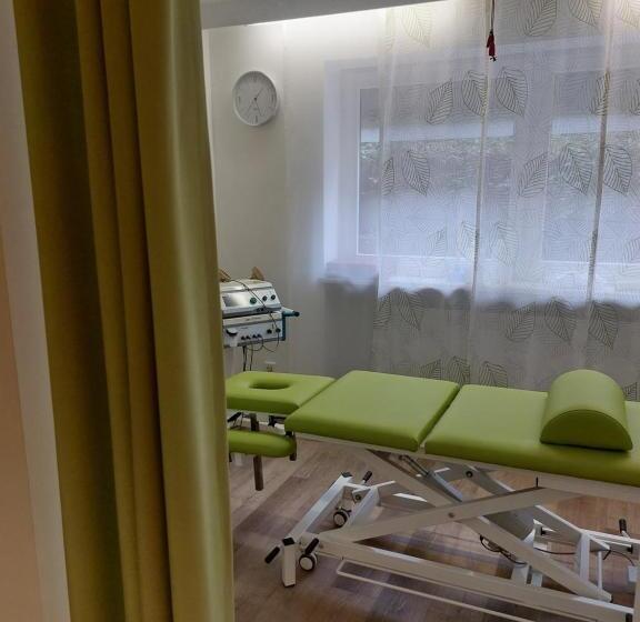 فندق Garni Vier Jahreszeiten