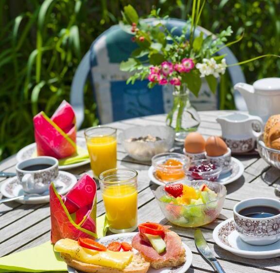 فندق Garni Vier Jahreszeiten