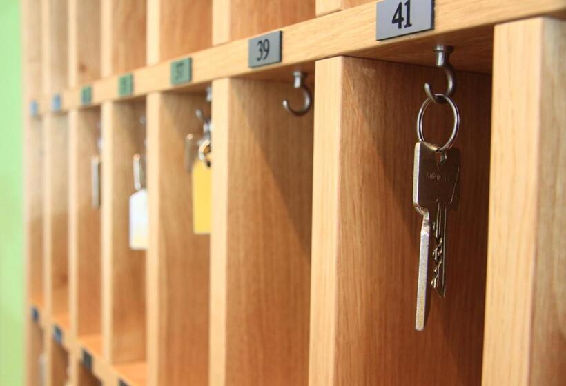 فندق Garni Vier Jahreszeiten