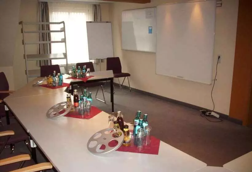 Gasthof Und Landhotel Zur Ausspanne