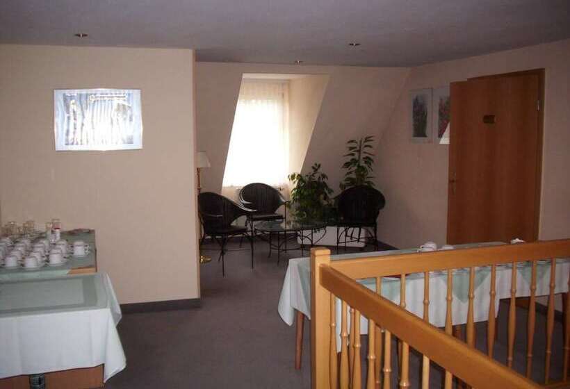 Gasthof Und Landhotel Zur Ausspanne