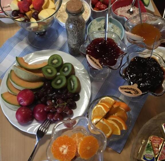 ホテル Gästehaus Alter Keller