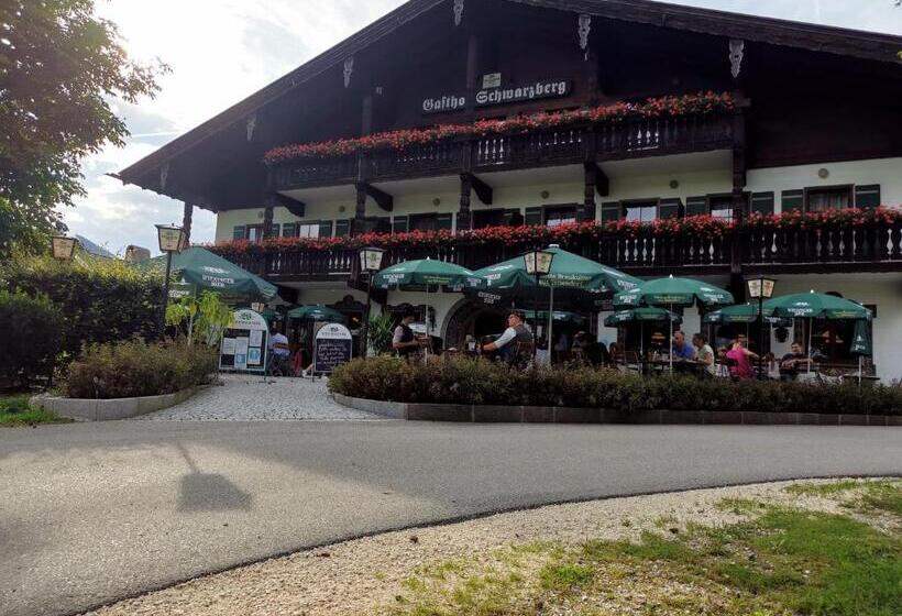 Hotelli Landgasthof Schwarzberg