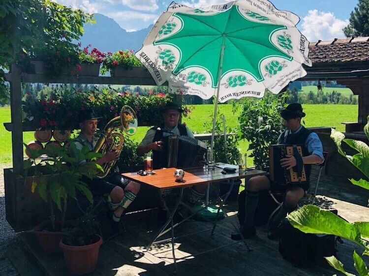 Hotelli Landgasthof Schwarzberg