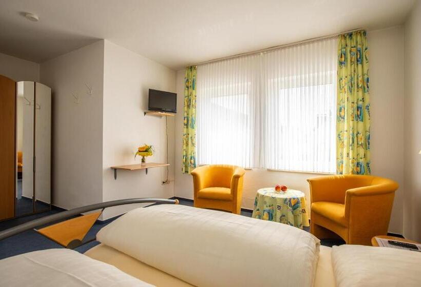 בית מלון כפרי Rebstock