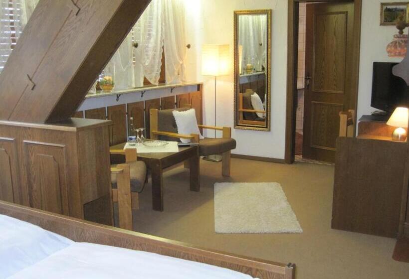 Отель Restaurant Albans Sonne