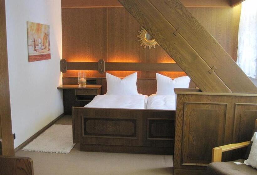 Отель Restaurant Albans Sonne