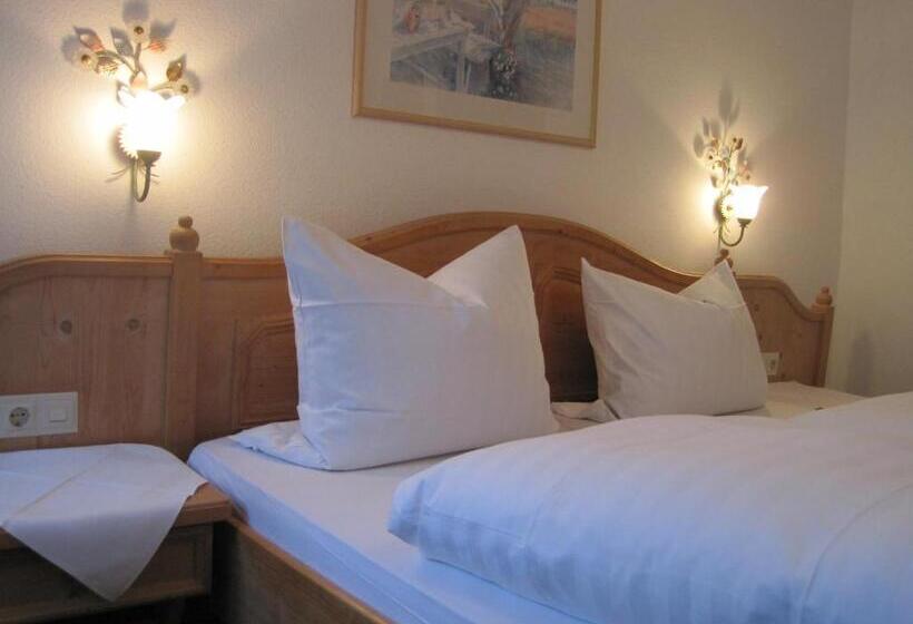 Отель Restaurant Albans Sonne