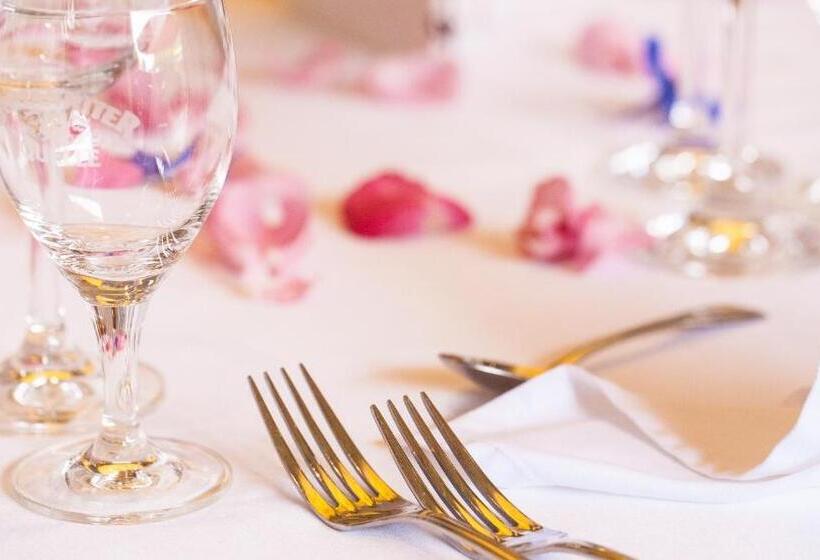 酒店 Restaurant Zur Post Lohfelden