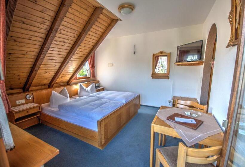 בית מלון כפרי Rita