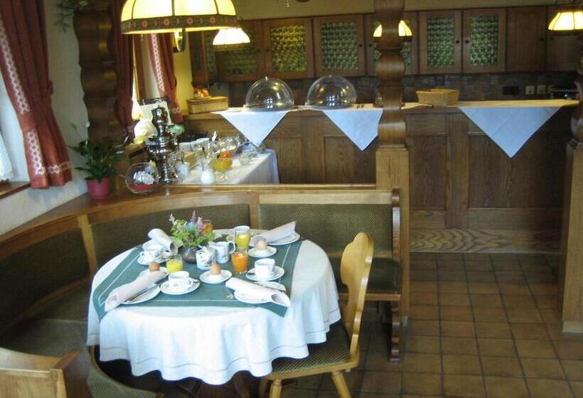 בית מלון כפרי Rita