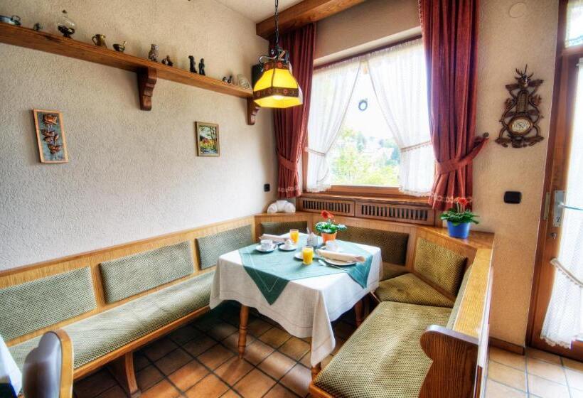 בית מלון כפרי Rita