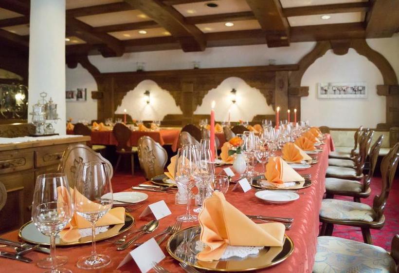 בית מלון כפרי St.martiner Castell