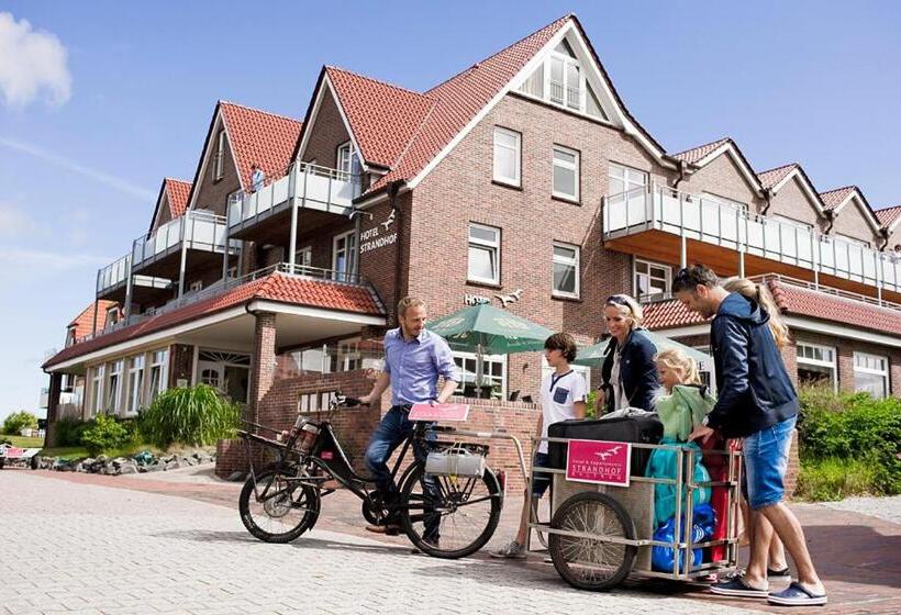 ホテル Strandhof