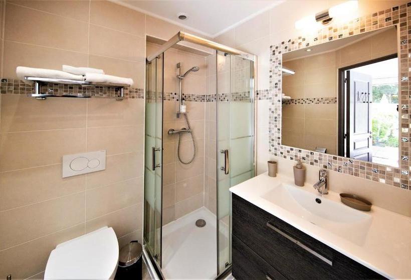 בית מלון כפרי Villa Etoile