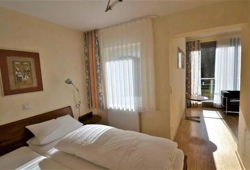 Weinhaus Steppe Hotel 3superior Und Weinstube