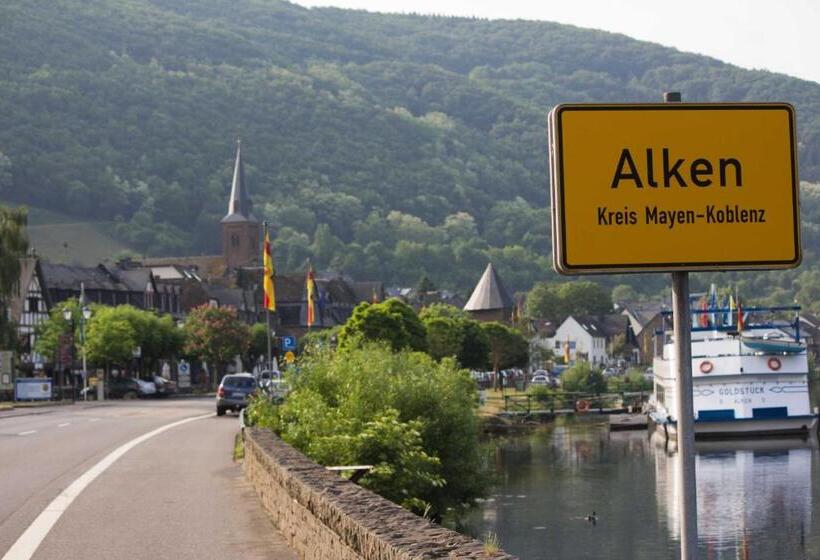 호텔 Winzerhof Brachtendorf